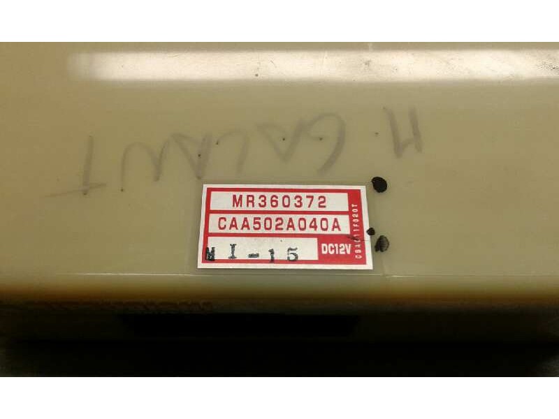 Recambio de mando climatizador para mitsubishi galant berlina (ea0) referencia OEM IAM MR360372 CAA502A040A 