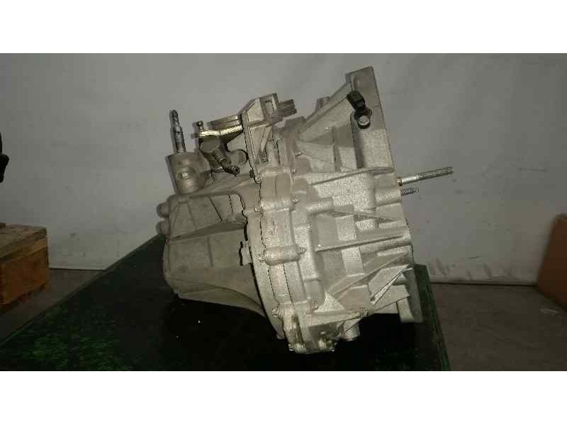Recambio de caja cambios para renault scenic ii adventure by coronel tapiocca referencia OEM IAM TL4A000 S241731 6VELOCIDADES