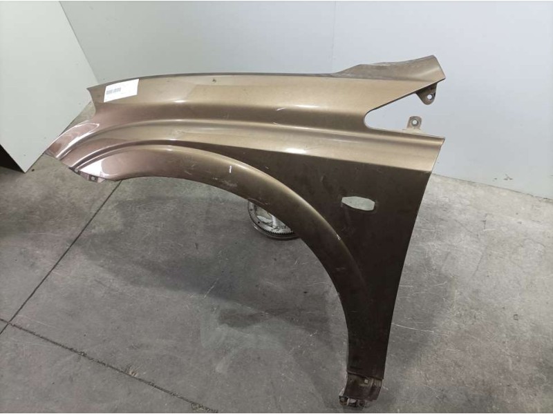 Recambio de aleta delantera izquierda para ssangyong kyron 200 xdi premium 4wd referencia OEM IAM   TOCADA