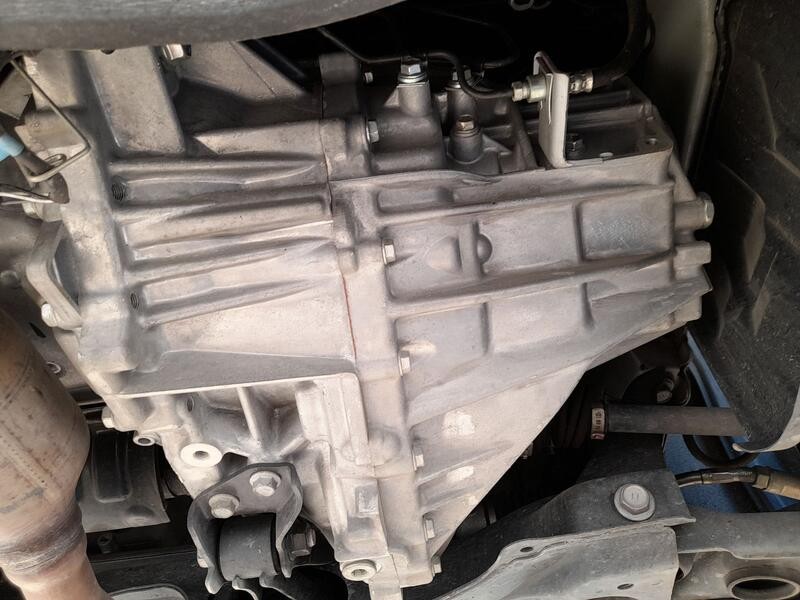 Recambio de caja cambios para toyota yaris (_p13_) 1.5 (nsp131_) referencia OEM IAM 303000D510  6VELOCIDADES