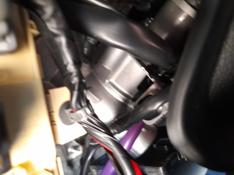 Recambio de columna direccion para kia stonic (yb) 1.0 t-gdi eco-dynamics+ referencia OEM IAM 56310H8300  