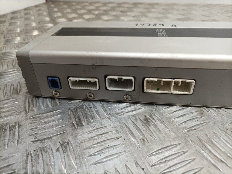 Recambio de amplificador radio para lexus rx 400h referencia OEM IAM 862800E010  HARMAN BECKER