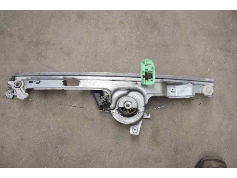 Recambio de elevalunas delantero derecho para renault scenic ii adventure by coronel tapiocca referencia OEM IAM  6 PINS ELECTRI