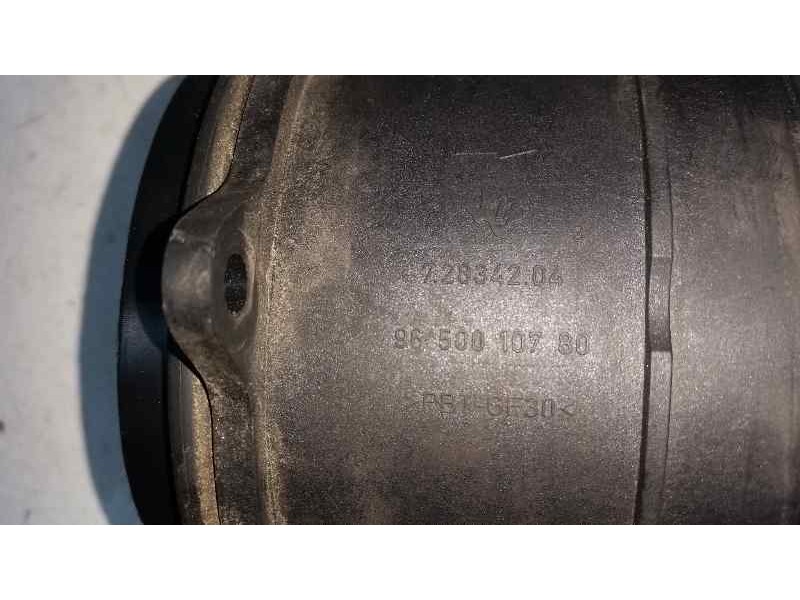 Recambio de caudalimetro para peugeot 207 x-line referencia OEM IAM 9650010780 72834204 PIERBURG