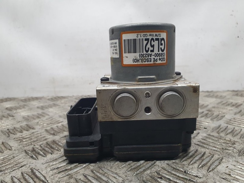 Recambio de abs para hyundai i30 (gd) classic referencia OEM IAM 58900A6230  