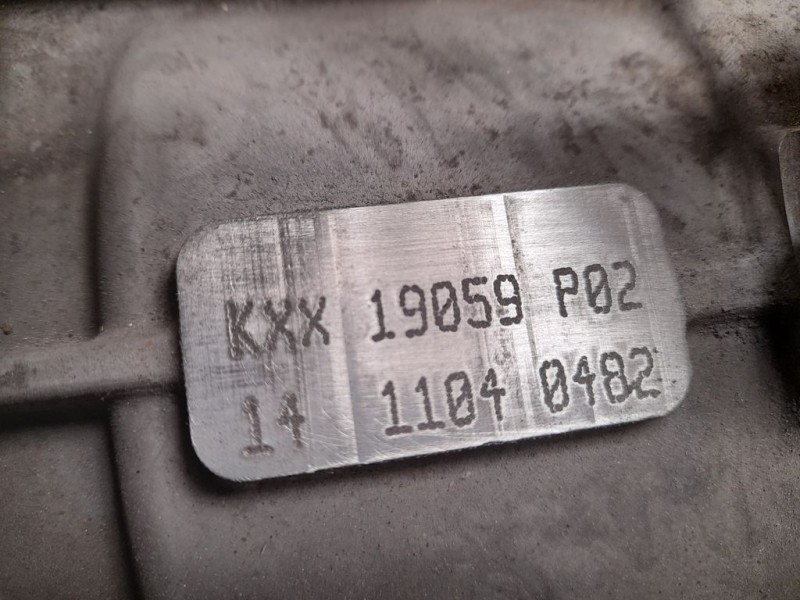 Recambio de caja cambios para audi a3 sportback (8p) 2.0 tdi ambiente referencia OEM IAM KXX 19059P02 6VELOCIDADES