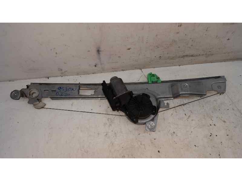 Recambio de elevalunas delantero izquierdo para renault scenic ii adventure by coronel tapiocca referencia OEM IAM  6 PINS ELECT