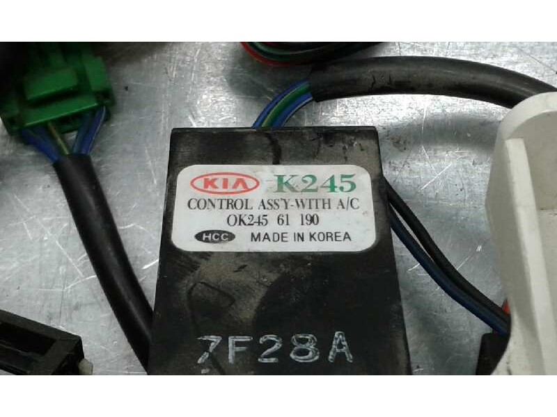 Recambio de mando calefaccion / aire acondicionado para kia sephia referencia OEM IAM K245 1000000261769 