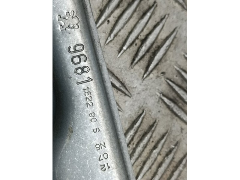 Recambio de elevalunas delantero derecho para peugeot 207 x-line referencia OEM IAM 9681182280 2 PINS ELECTRICO 2 PINS