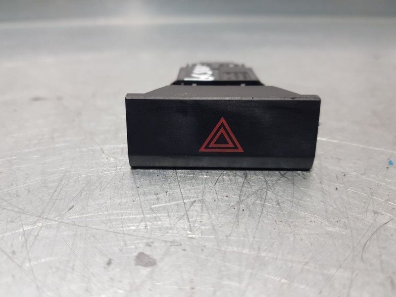 Recambio de warning para seat ibiza sc (6p5) fr referencia OEM IAM 5F0953235B 30S1013502801S 