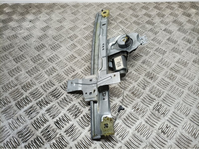 Recambio de elevalunas delantero derecho para peugeot 207 x-line referencia OEM IAM 9681182280 2 PINS ELECTRICO 2 PINS