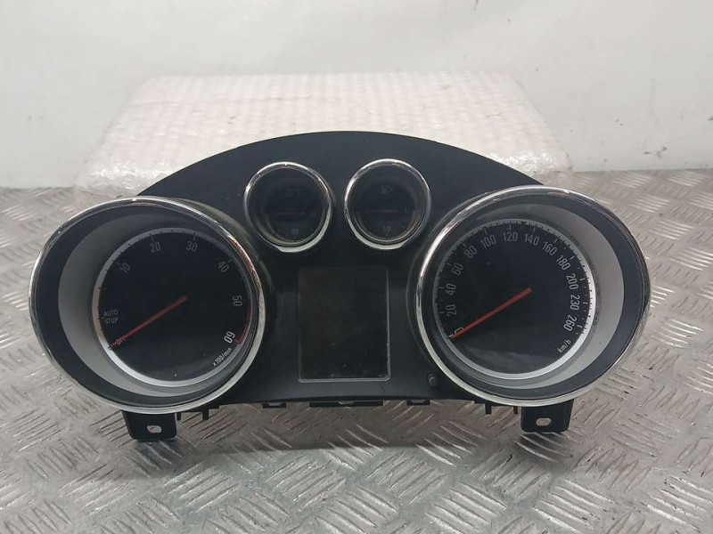 Recambio de cuadro instrumentos para opel zafira tourer excellence referencia OEM IAM 13442454 600775881 