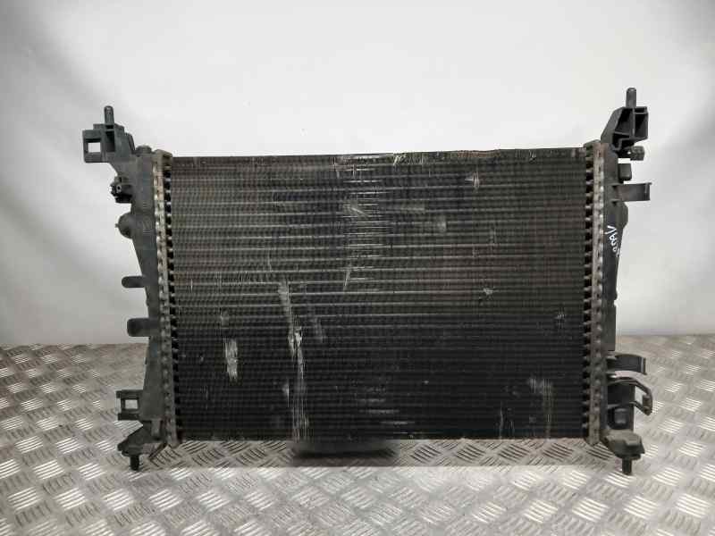 Recambio de radiador agua para opel corsa d enjoy referencia OEM IAM 560961104 55701408 BEHR