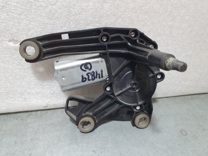 Recambio de motor limpia trasero para opel combo life edition referencia OEM IAM 9685138780 53033512 VALEO