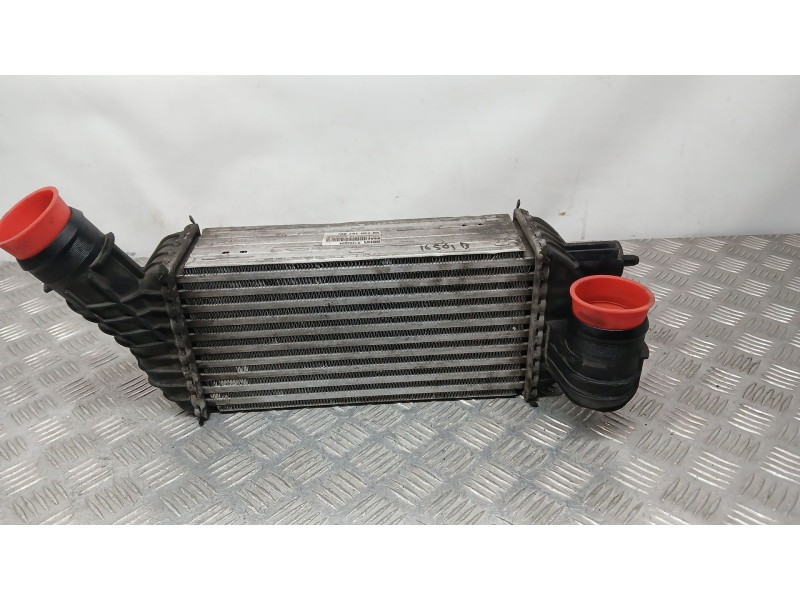 Recambio de intercooler para peugeot 5008 (0u_, 0e_) 2.0 hdi 150 / bluehdi 150 referencia OEM IAM 9673015780 BEHR R1402004