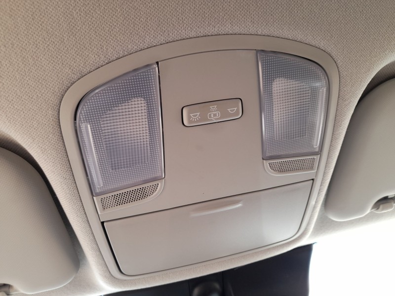 Recambio de luz interior para kia stonic (yb) 1.0 t-gdi eco-dynamics+ referencia OEM IAM 92800F2010BF3  