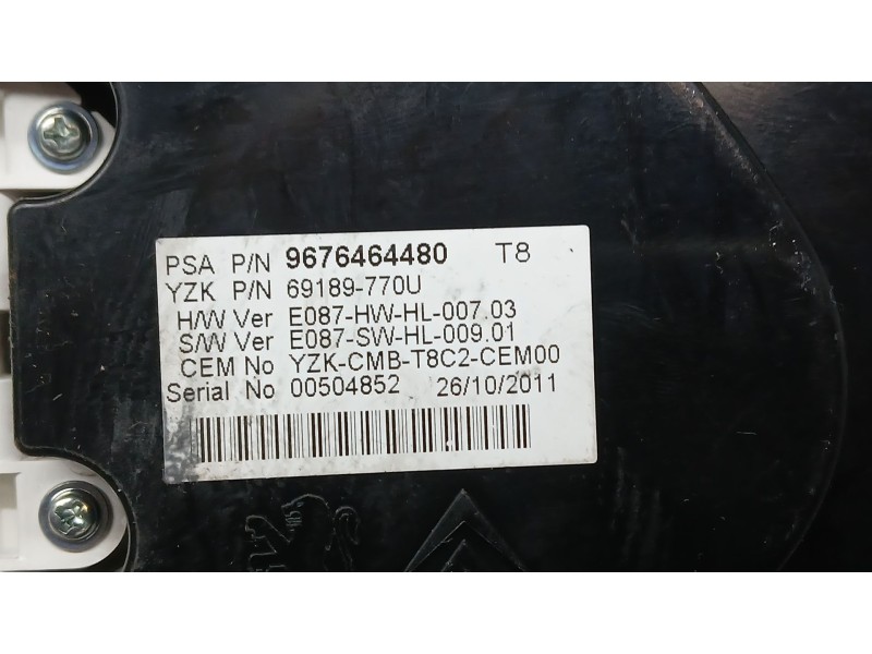 Recambio de cuadro instrumentos para peugeot 5008 (0u_, 0e_) 1.6 hdi referencia OEM IAM 9674982480  9676464480