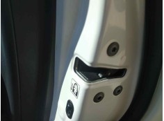 Recambio de cerradura puerta trasera derecha para lexus es 300h referencia OEM IAM 6965048080  