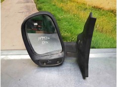 RETROVISOR IZQUIERDO 94VB17683AM ROTO Y LE FALTA UN ESPEJO