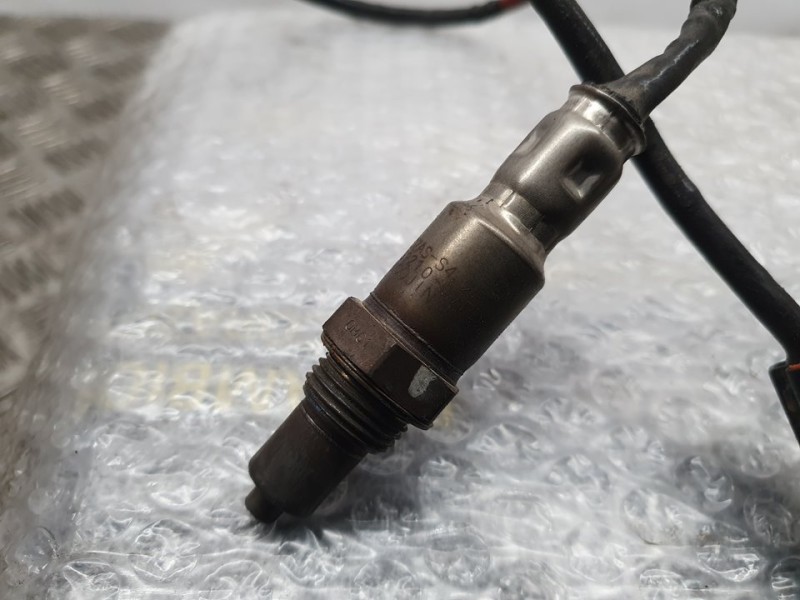 Recambio de sonda lambda para kia stonic (ybcuv) 1.0 tgdi cat referencia OEM IAM 3921007  