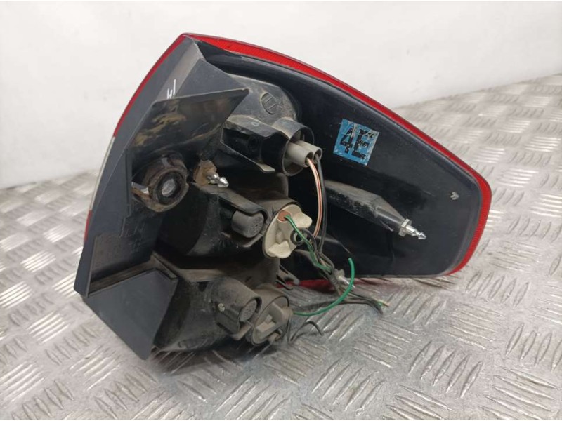 Recambio de piloto trasero izquierdo para renault koleos dynamique referencia OEM IAM 26555JY00  EXTERIOR