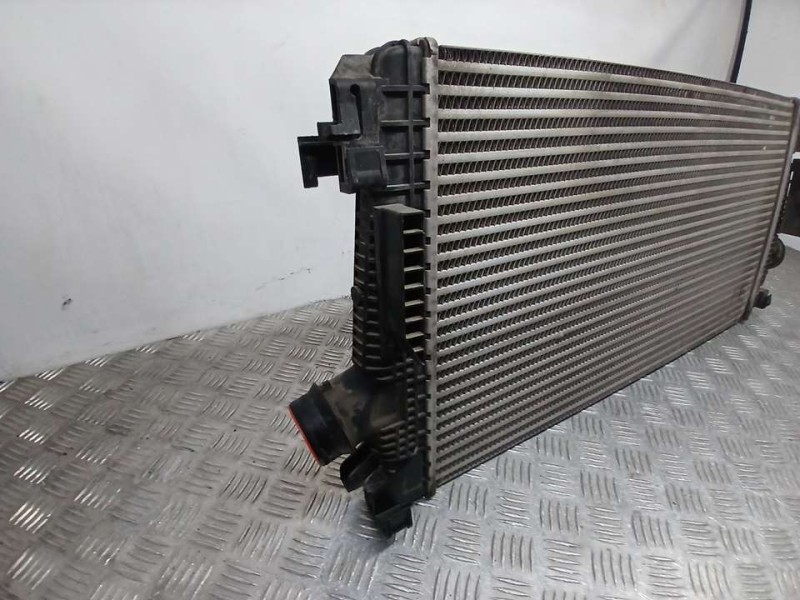 Recambio de intercooler para opel zafira tourer excellence referencia OEM IAM 13267647 1774A816 DELPHI