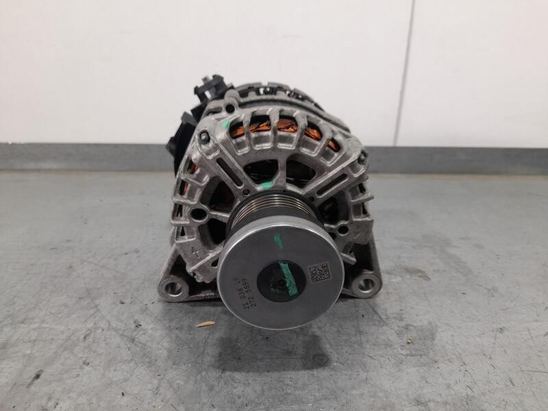 Recambio de alternador para ford puma st-line referencia OEM IAM L1TT10300BAA EG15S035 FOMOCO 