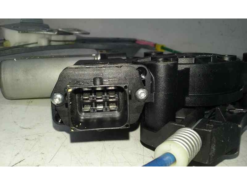 Recambio de elevalunas delantero derecho para opel corsa d selective referencia OEM IAM  6 PINS ELECTRICO