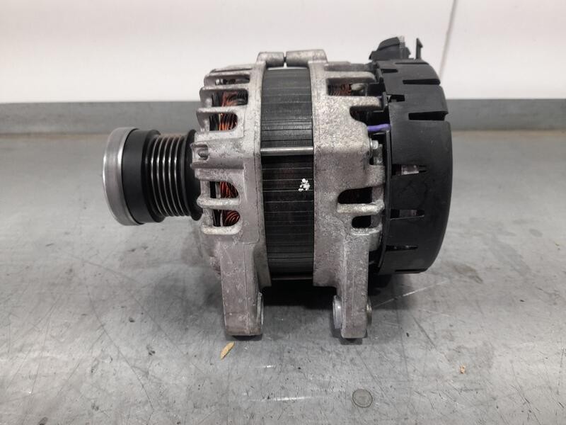 Recambio de alternador para ford puma st-line referencia OEM IAM L1TT10300BAA EG15S035 FOMOCO 