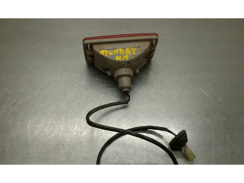 Recambio de faro antiniebla trasero izquierdo para hyundai h 100 2.5 diesel referencia OEM IAM   