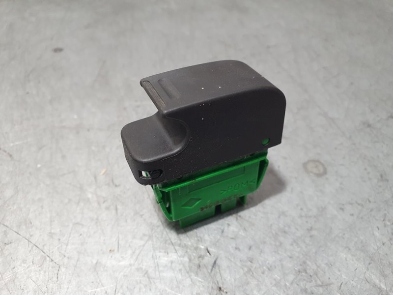 Recambio de mando elevalunas delantero derecho para toyota aygo (kgb/wnb) blue referencia OEM IAM 646100HC1CA  