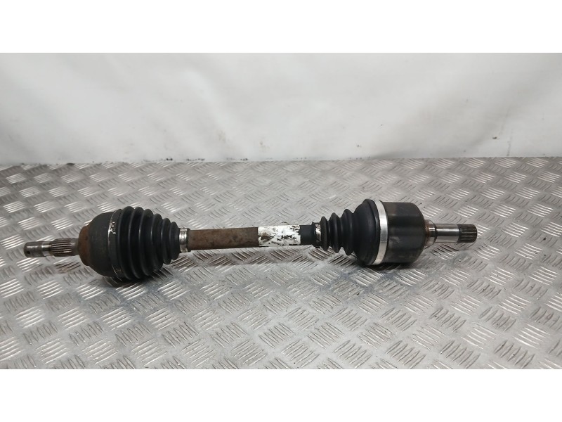 Recambio de transmision delantera izquierda para peugeot 5008 (0u_, 0e_) 2.0 hdi 150 / bluehdi 150 referencia OEM IAM 3272TH  