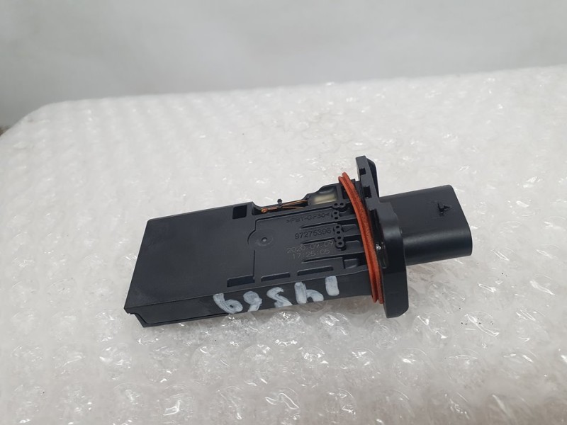 Recambio de caudalimetro para bmw serie 1 lim. (f40) 118d referencia OEM IAM 8583496 0281006597 BOSCH