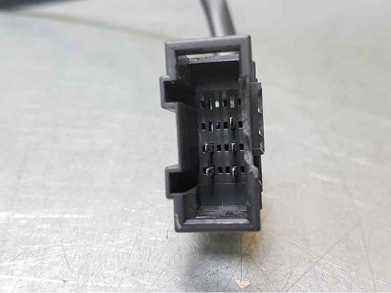 Recambio de retrovisor derecho para skoda roomster (5j7) family referencia OEM IAM  5 PINS ELECTRICO-TOCADO VER FOTOS