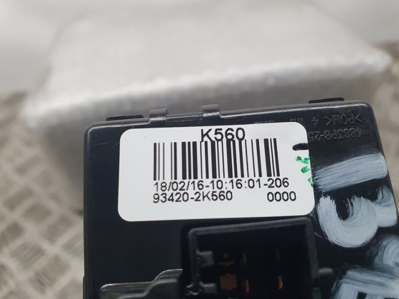 Recambio de mando limpia para hyundai i30 (gd) classic referencia OEM IAM 934202K560  