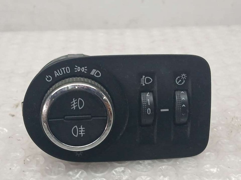 Recambio de mando luces para opel zafira tourer excellence referencia OEM IAM 13294817  