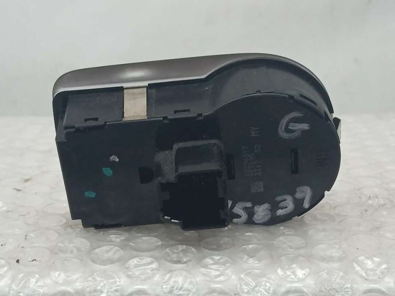 Recambio de mando luces para opel zafira tourer excellence referencia OEM IAM 13294817  