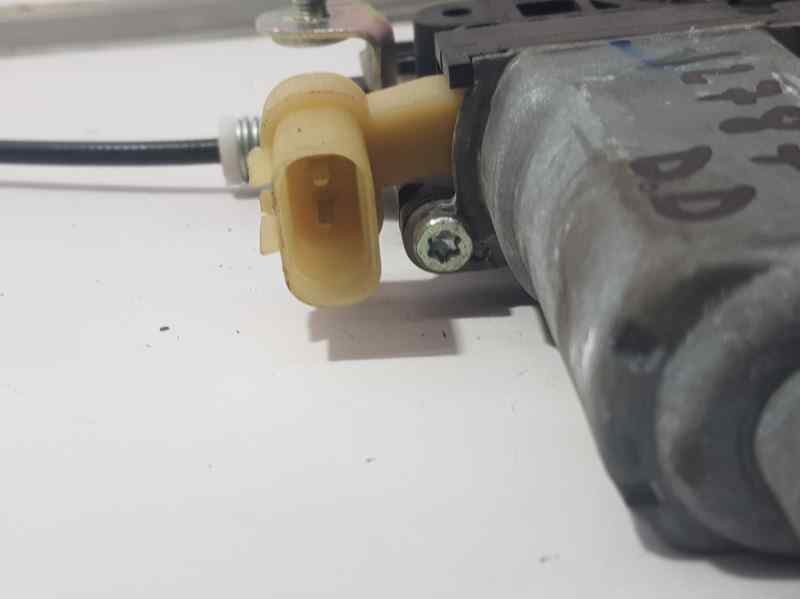 Recambio de elevalunas delantero derecho para hyundai i10 classic referencia OEM IAM 824020X010  ELECTRICO 2 PINS