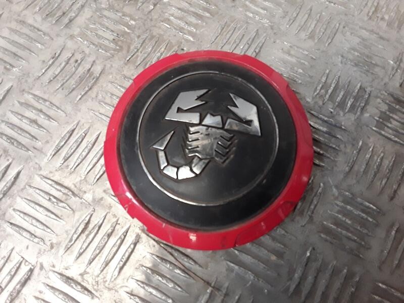 Recambio de tapacubo para abarth 500 cabrio (150) 595 c turismo referencia OEM IAM ROJO  