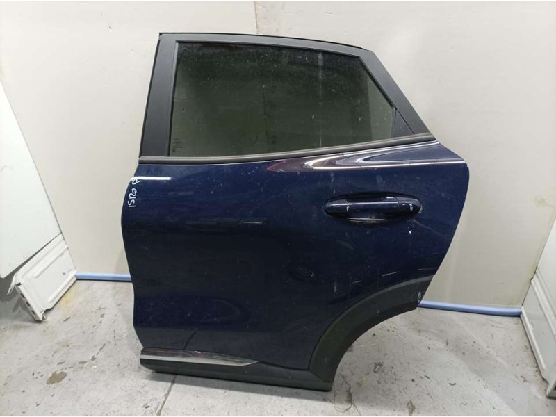 Recambio de puerta trasera izquierda para ford puma hybrid titanium referencia OEM IAM 2405669  