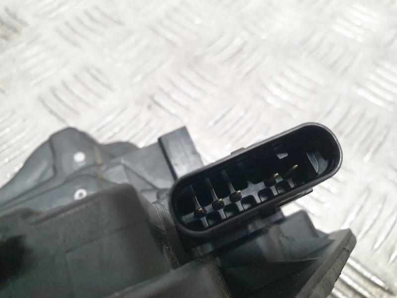 Recambio de cerradura puerta delantera derecha para bmw serie 1 lim. (f40) 118d referencia OEM IAM 795614205 17756710PL 5 PINES