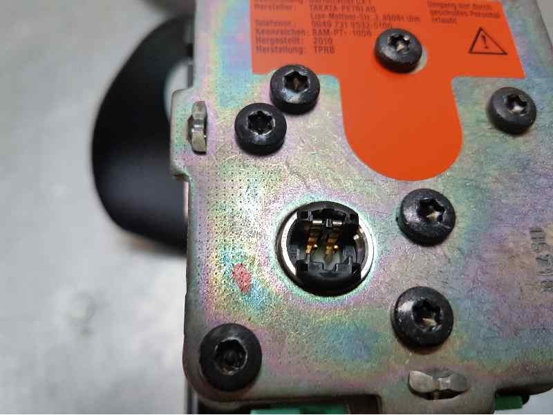 Recambio de pretensor airbag derecho para toyota yaris ts referencia OEM IAM 732100D200  