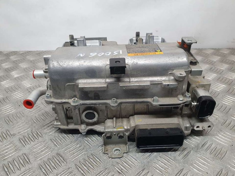 Recambio de transformador hibrido para hyundai ioniq style elektro referencia OEM IAM 366002B681 MOBIS 366102B005