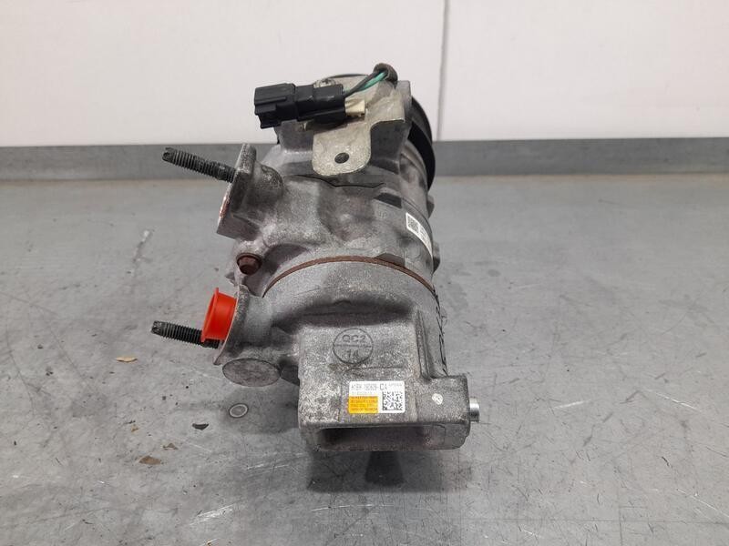 Recambio de compresor aire acondicionado para ford puma st-line referencia OEM IAM H1BH19D629CA  