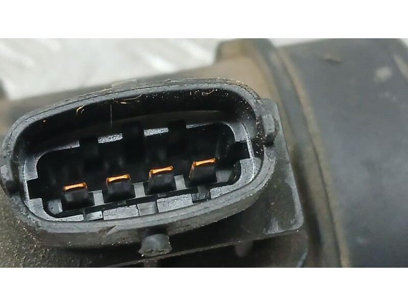 Recambio de caudalimetro para opel corsa d enjoy referencia OEM IAM 55350048 BOSCH 0281002618