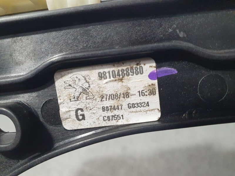 Recambio de elevalunas delantero izquierdo para peugeot 5008 gt line 1.5 hdi 130 cv referencia OEM IAM 9810488980  ELECTRICO 6 P