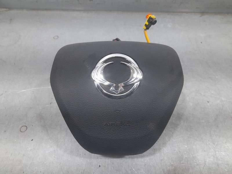 Recambio de airbag delantero izquierdo para ssangyong tivoli limited 4x2 referencia OEM IAM 8620135500  