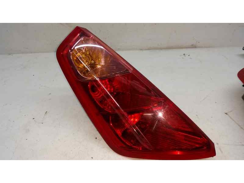 Recambio de piloto trasero izquierdo para fiat grande punto (199) 1.4 8v active referencia OEM IAM   