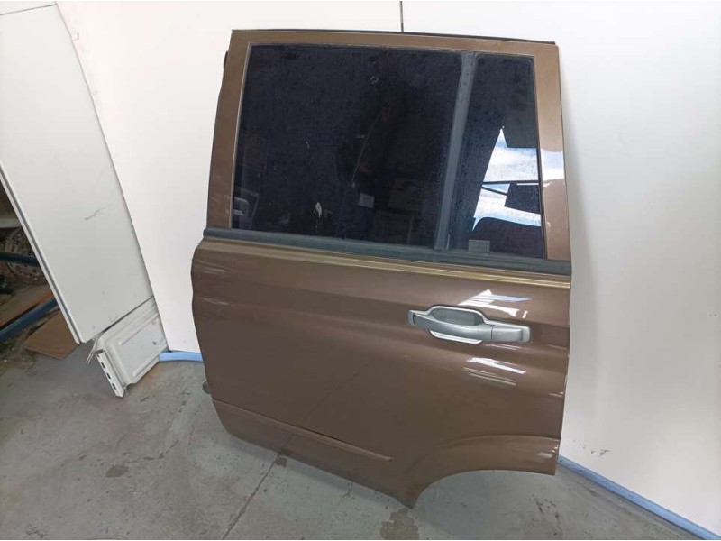 Recambio de puerta trasera izquierda para ssangyong kyron 200 xdi premium 4wd referencia OEM IAM   TOCADA