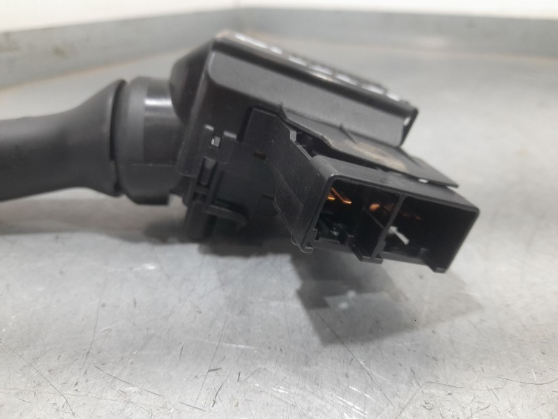 Recambio de mando limpia para toyota yaris (_p13_) 1.5 (nsp131_) referencia OEM IAM 0D19017F936  